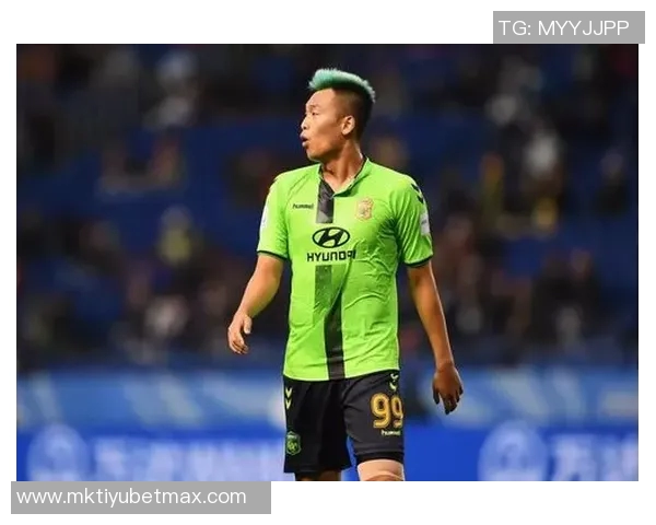 37岁前申花外援金信煜宣布结束17年职业生涯将于赛季末退役